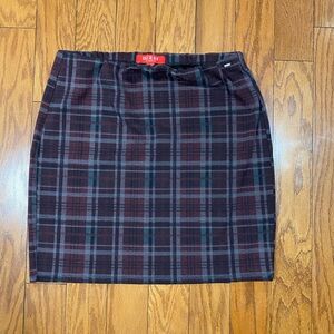 GUESS Plaid Skirt - Black and Red